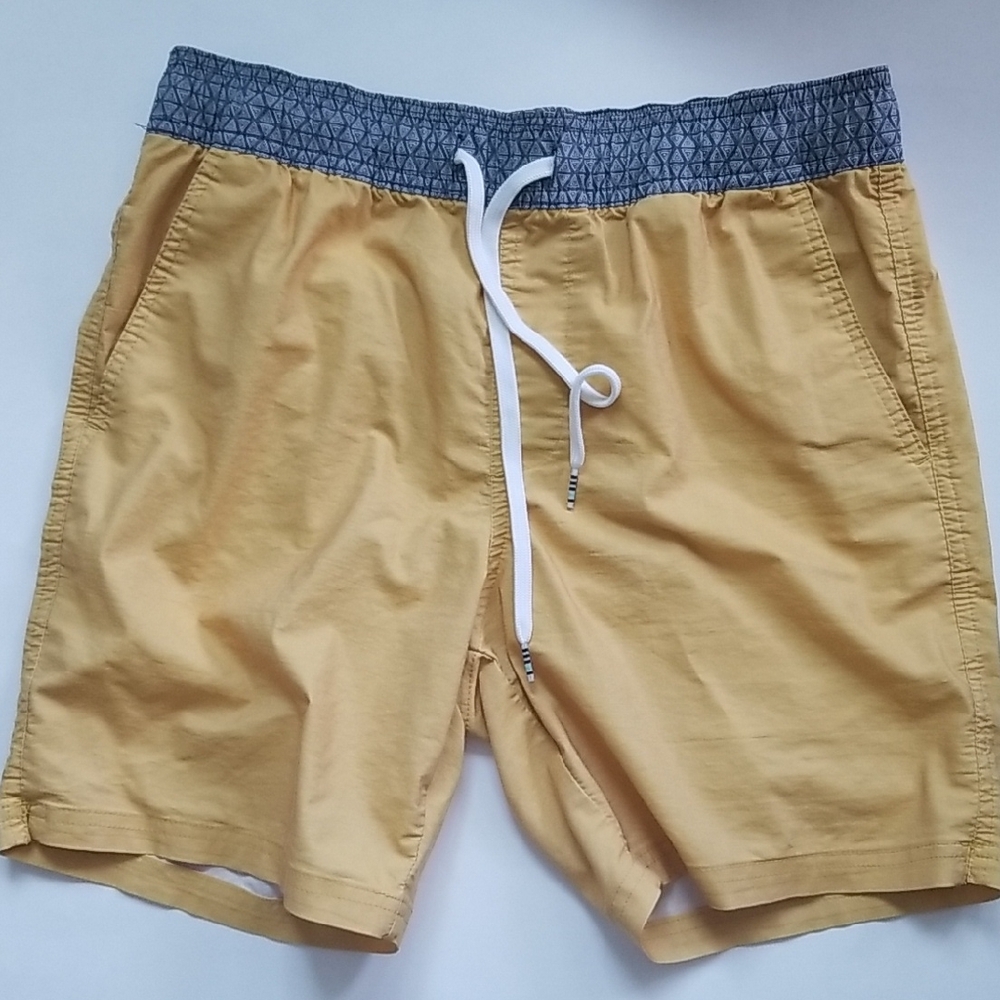 C/Y/A Yellow Gray Accent Drawstring Short Size S